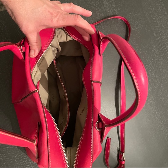 Tod’s brand new handbag - Picture 3 of 3